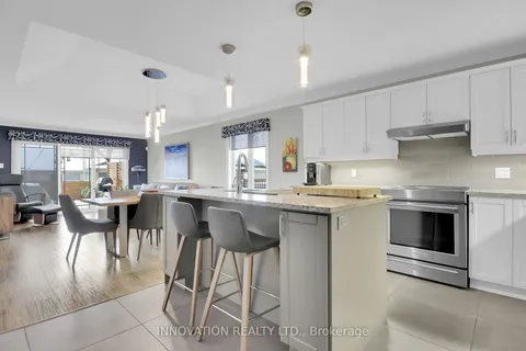 72 La Croisee St, Russell, ON K0A 1W0