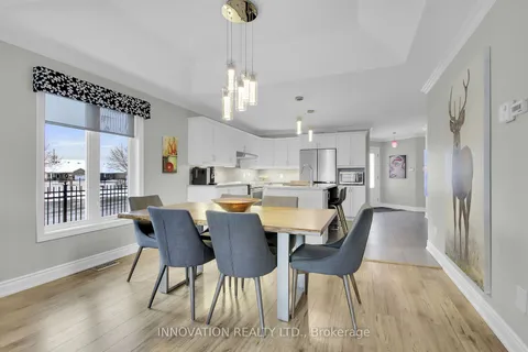 72 La Croisee St, Russell, ON K0A 1W0