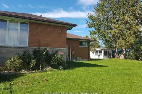 114 Catherine St, Fort Erie, ON L2A 2H6