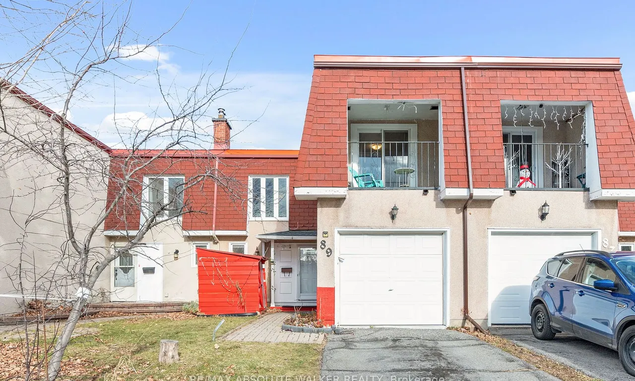 89 Tarquin Cres, Bells Corners and South to Fallowfield, ON K2H 8J7