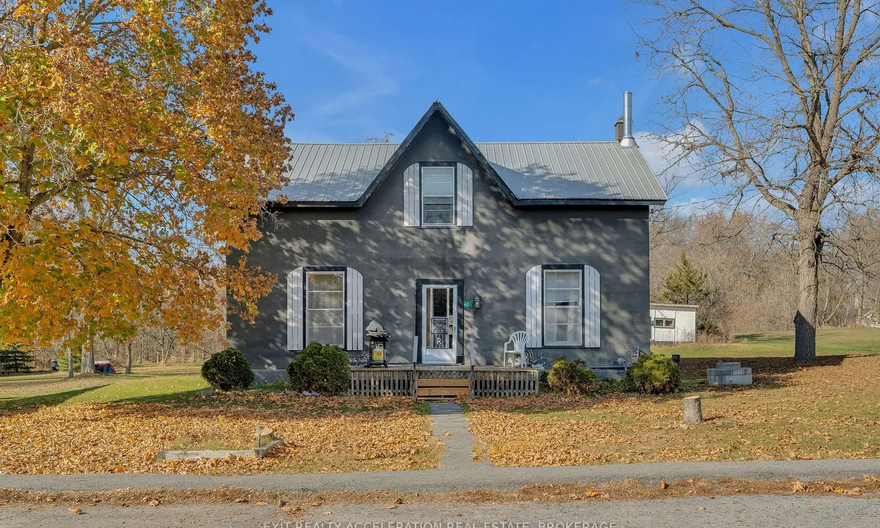 43 Water St, Stone Mills, ON K0K 2S0