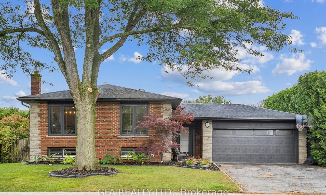 8 Laurendale Ave, Hamilton, ON L8B 0B3