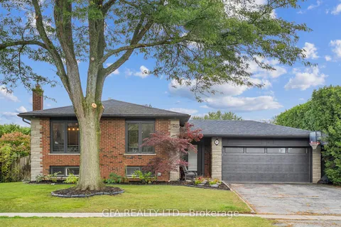 8 Laurendale Ave, Hamilton, ON L8B 0B3