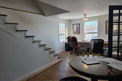 30 Marshagen Rd, Haldimand, ON N1A 2W2