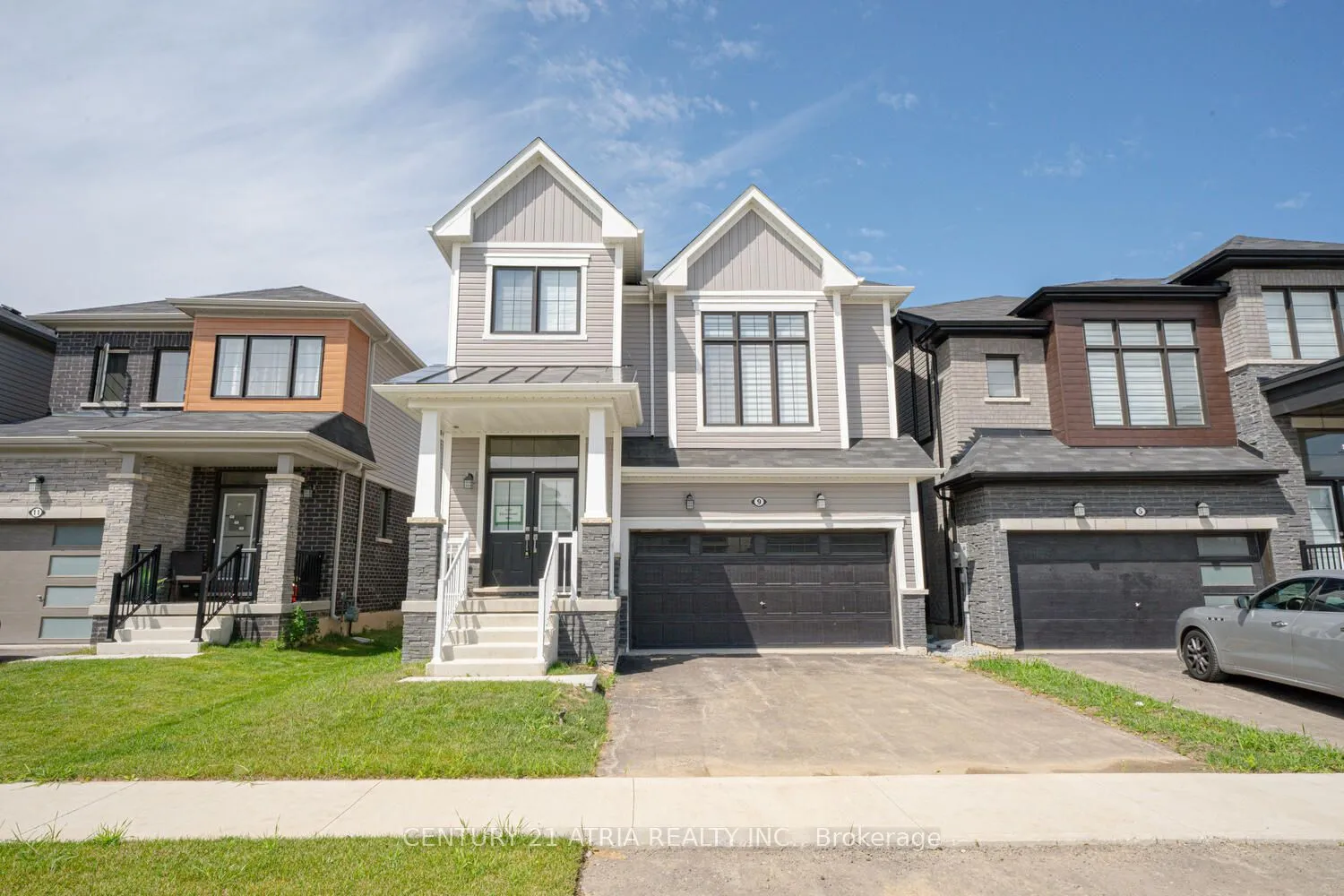 9 Ever Sweet Way, Thorold, ON L2E 6S4