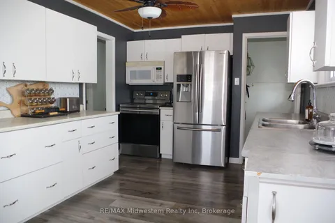 235 1st Ave, Arran-Elderslie, ON N0G 1L0