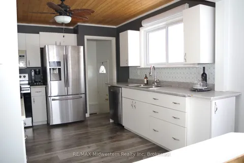 235 1st Ave, Arran-Elderslie, ON N0G 1L0