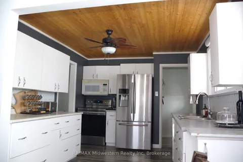235 1st Ave, Arran-Elderslie, ON N0G 1L0