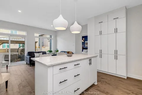 565 Bobolink Rdge, Stittsville - Munster - Richmond, ON K2S 2P4