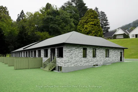 12 Bryans Dr, Huron East, ON N0G 1H0