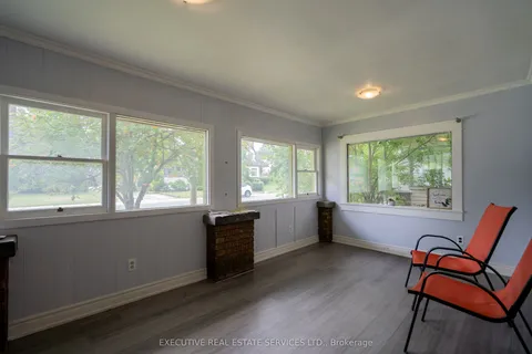 4965 Jepson Street, Niagara Falls, ON L2E 1K3
