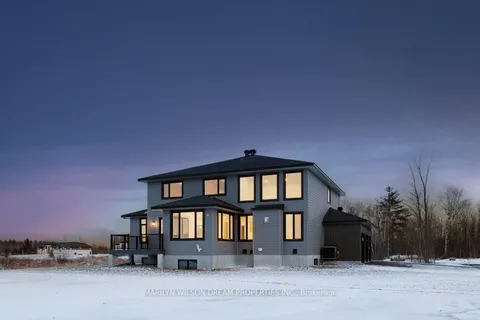 53 Synergy Way, Kanata, ON K2W 0K3