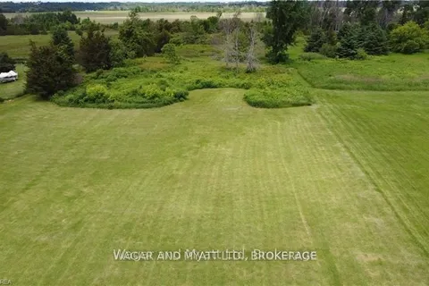 . SHERMAN POINT Road, Greater Napanee, ON K7R 3K8