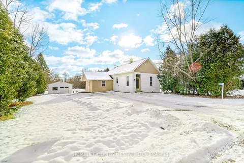 9167 County Rd 6 Rd, Augusta, ON K0G 1R0