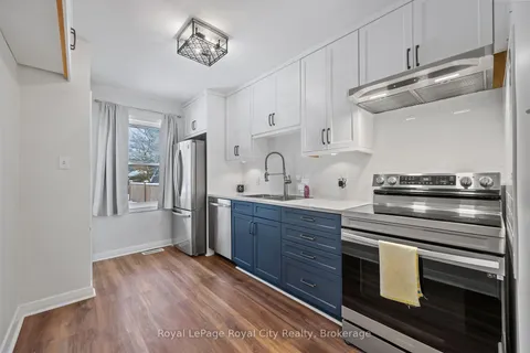 45 BRIGHTON St, Guelph, ON N1E 3T2