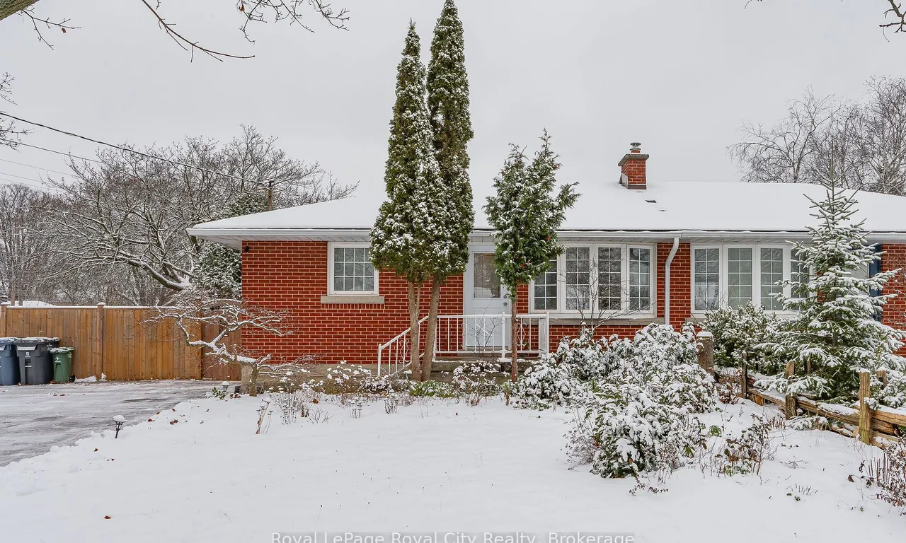 45 BRIGHTON St, Guelph, ON N1E 3T2