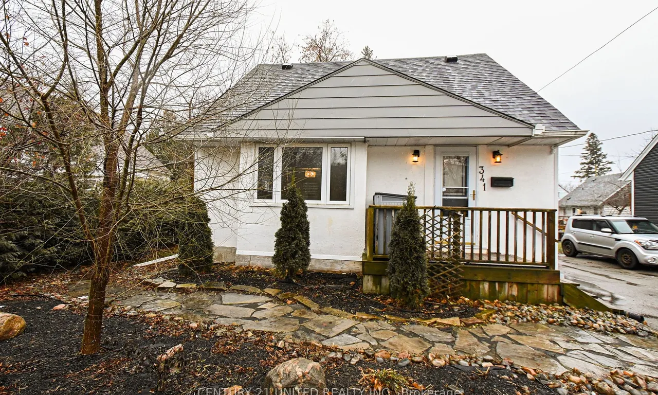 341 Welsh St, Peterborough, ON K9H 1K9