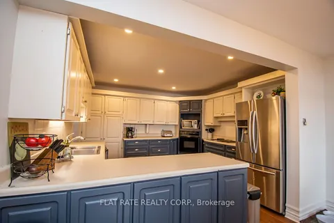 135 Melody Bay Rd, Galway-Cavendish and Harvey, ON K0L 2H0
