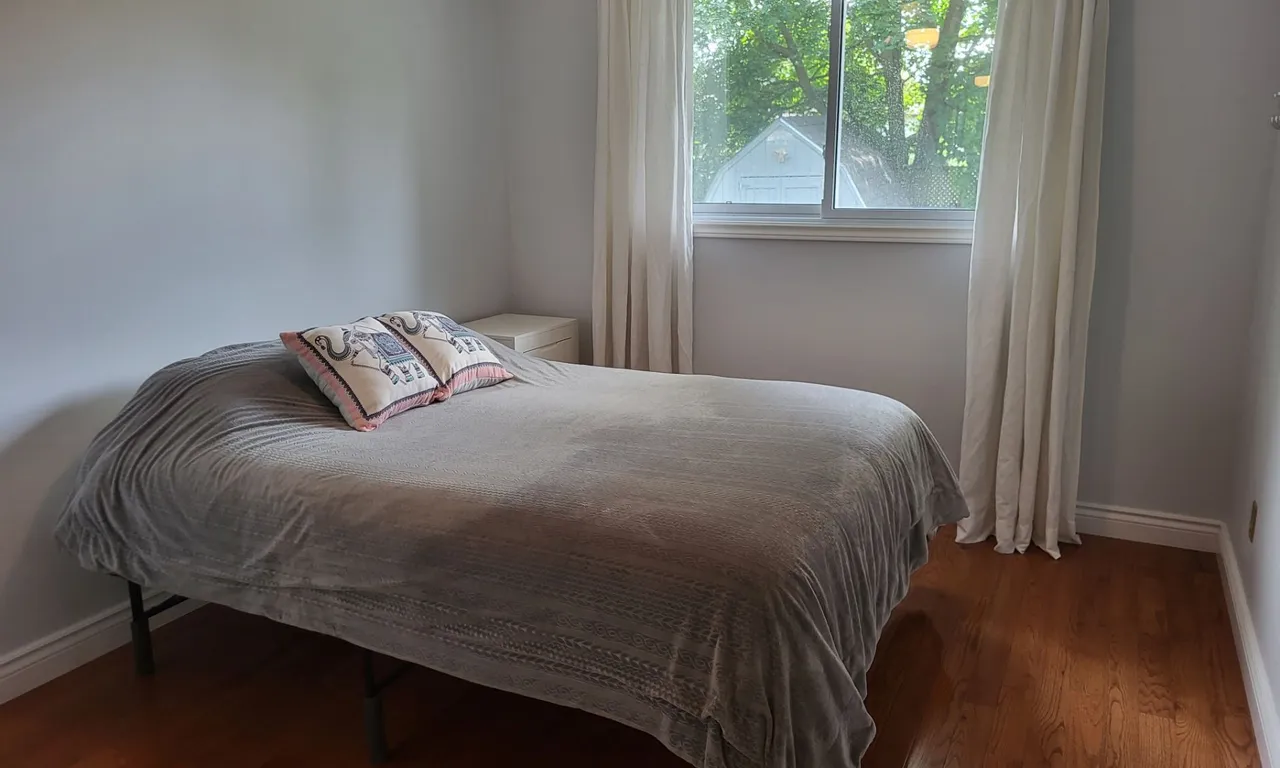 Semi-Detached interior view at 37 Monsarrat Cres London