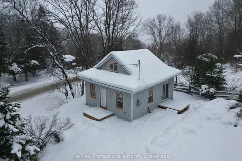 512 Mountain St, Dysart et al, ON K0M 2K0
