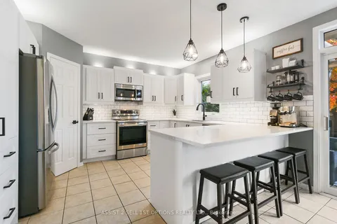 57 Lamadeleine Blvd, Russell, ON K0A 1W1