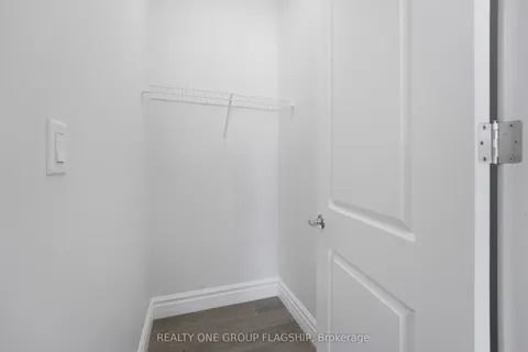 85 Kingsbridge Drive, Amherstburg, ON N9V 0G8