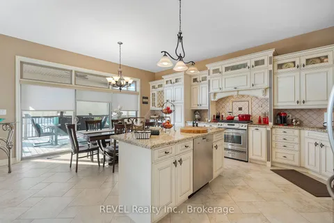 6931 Courtney Cres, Niagara Falls, ON L2H 0A4