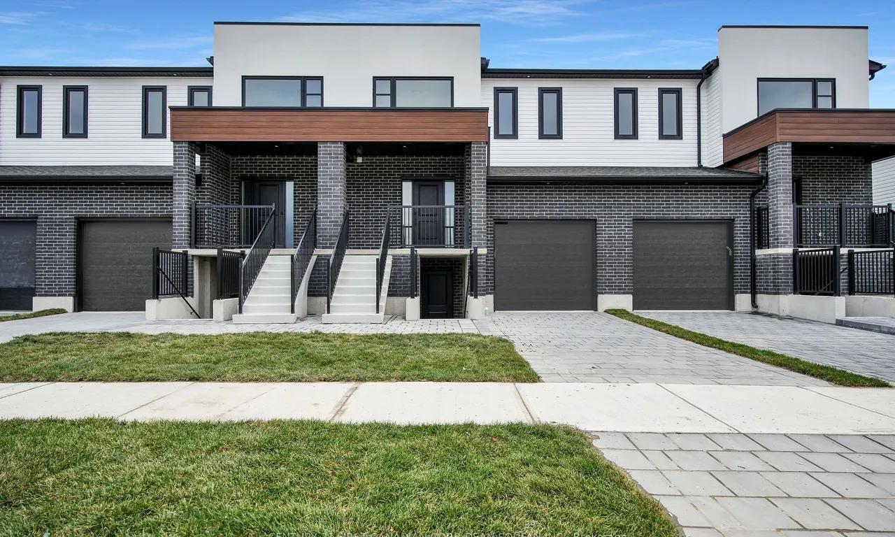 6651 ROYAL MAGNOLIA Ave, London, ON N6P 0J6