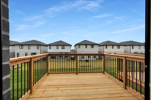 6651 ROYAL MAGNOLIA Ave, London, ON N6P 0J6