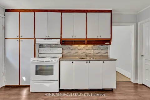 966 MONAGHAN Rd, Peterborough, ON K9J 5K5