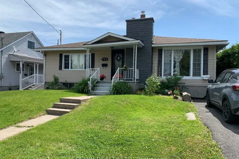 752 LAFLECHE Rd, Hawkesbury, ON K6A 1N5