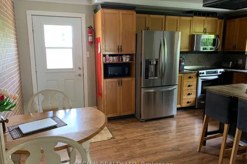 752 LAFLECHE Rd, Hawkesbury, ON K6A 1N5