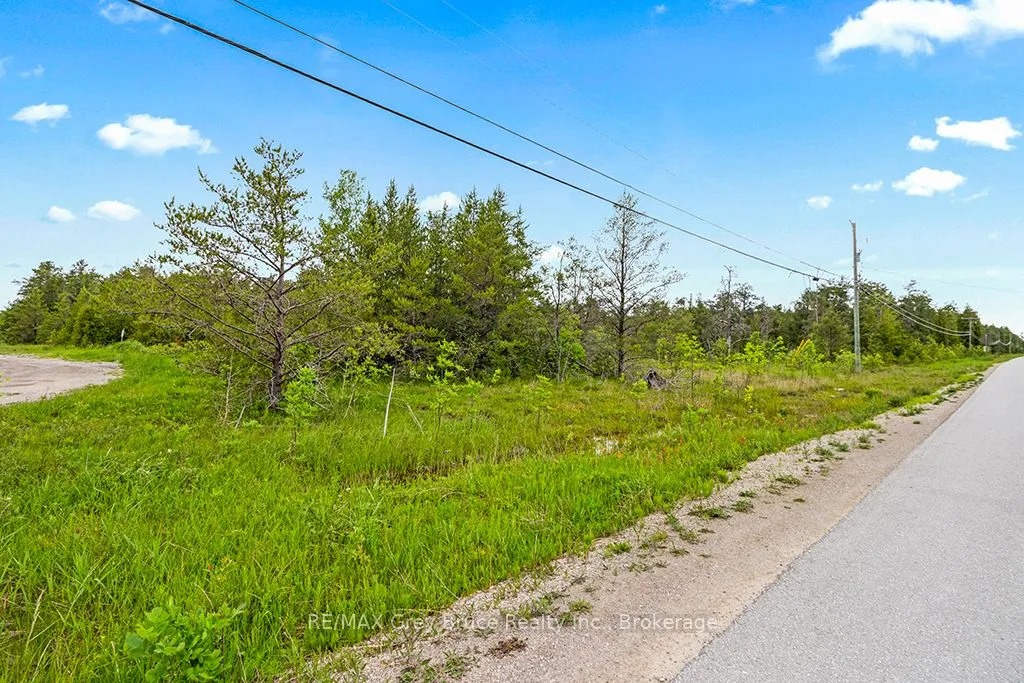 17 Dyers Bay Road, Northern Bruce Peninsula, ON N0H 1Z0