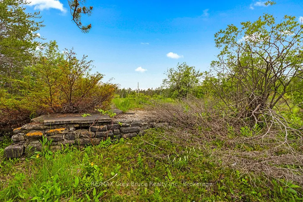 17 Dyers Bay Road, Northern Bruce Peninsula, ON N0H 1Z0