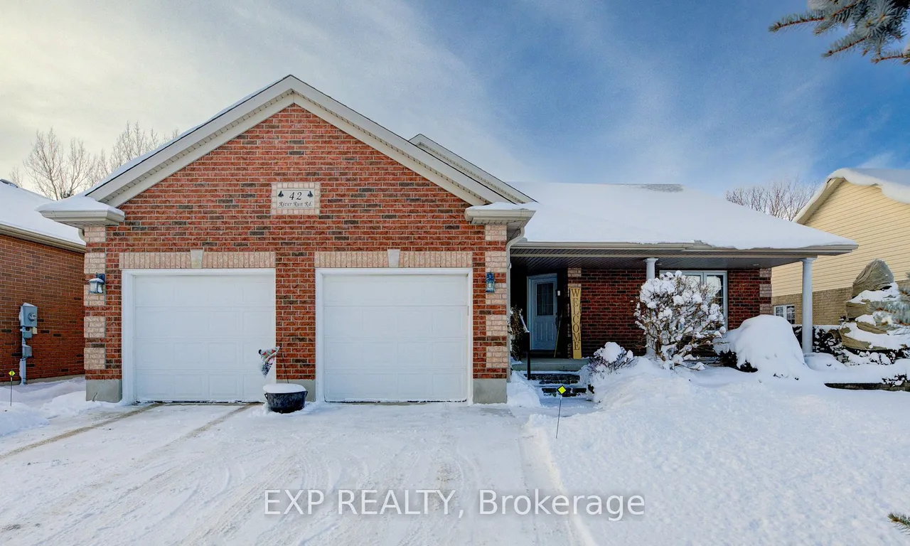 42 River Run Rd, Mapleton, ON N0G 1P0