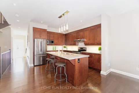 75 Arkose St, Kanata, ON K2T 0M1