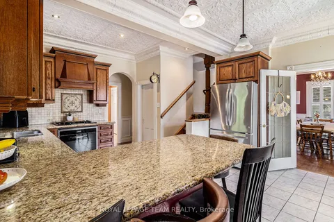 472 FRED St, North Dundas, ON K0C 2K0