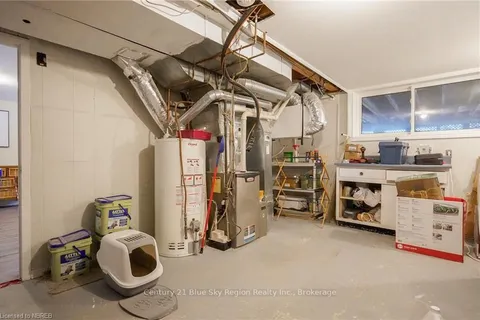 14 MARSHALL PARK Drive, North Bay, ON P1A 2N9