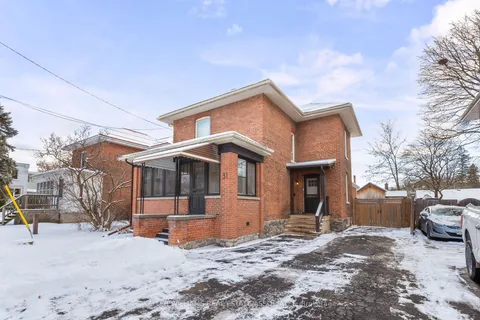 31 Sussex St, Kawartha Lakes, ON K9V 3E7
