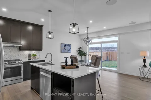 1514 Drew St, London, ON N5V 0C2
