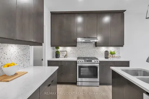 1514 Drew St, London, ON N5V 0C2