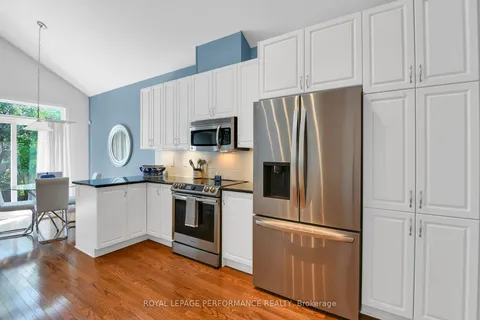 518 Golden Sedge Way, Blossom Park - Airport and Area, ON K1T 0G3