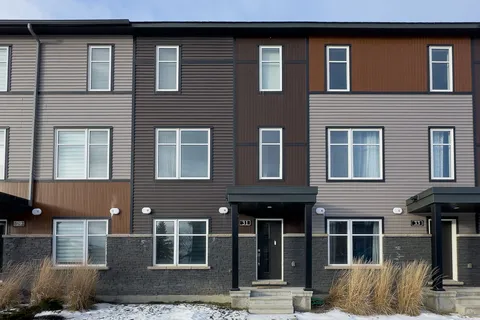 31 LAKEPOINTE Dr, Orleans - Cumberland and Area, ON K4A 5K6