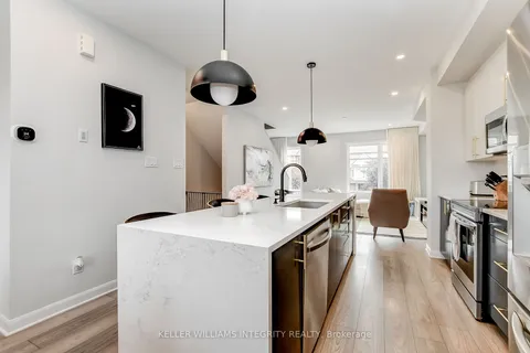 31 LAKEPOINTE Dr, Orleans - Cumberland and Area, ON K4A 5K6