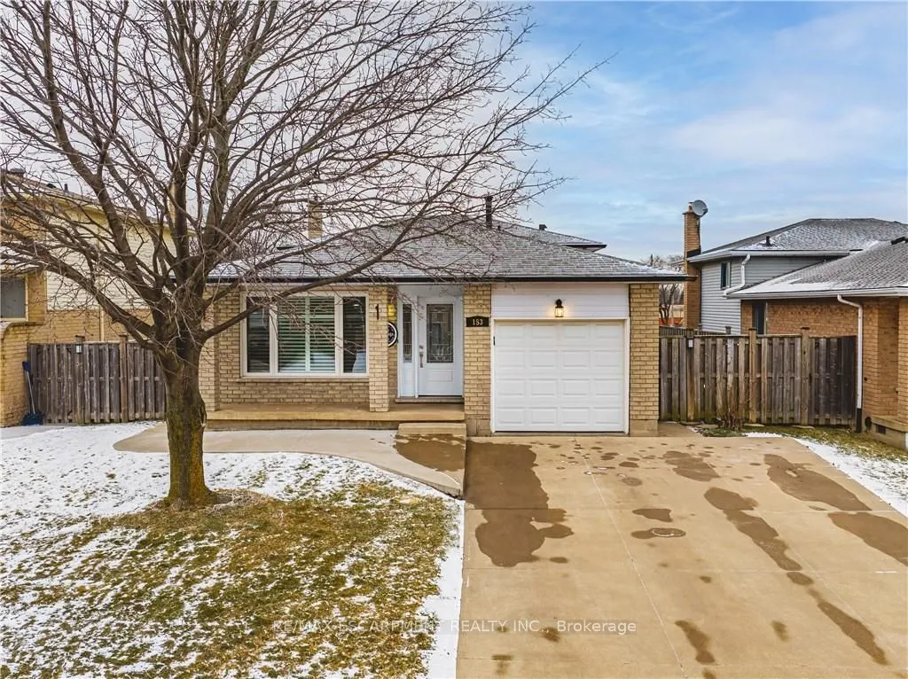153 Ravenbury Dr, Hamilton, ON L8W 2B4