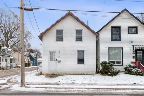 165 Pearl St, Brockville, ON K6V 4C9