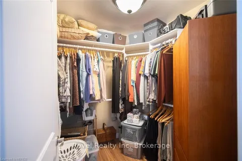 196 DOVERCOURT ROAD Crt, ON P2B 0B5