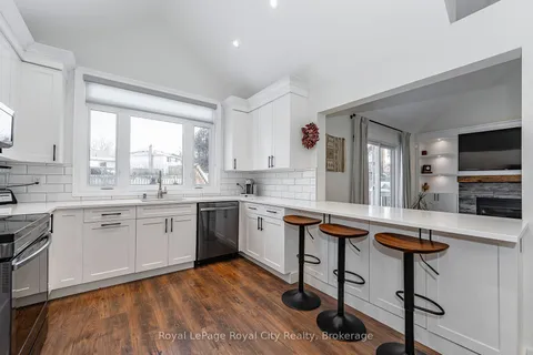 10 Freshmeadow Way, Guelph, ON N1K 1R7