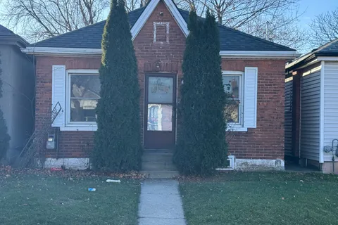 28 Harrison Avenue, Hamilton, ON L8H 2Z7