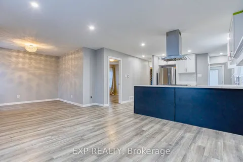7 Sherbourne St, St. Catharines, ON L2M 5P8